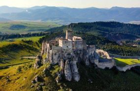 Spis-Castle-640x427[1].jpg